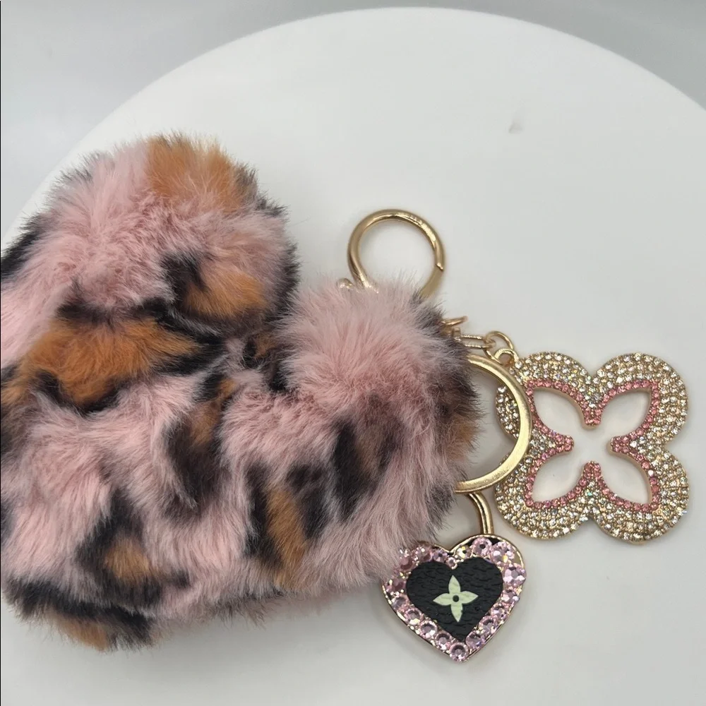 1425. Faux Fur Leopard Heart Keychain with Rhinestone Charms